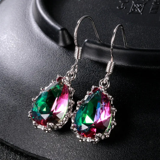 Product Name: Regal Radiance Vintage Crystal Earrings